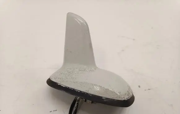 Mercedes-Benz E A207 Aerial GPS antenna 2219056400