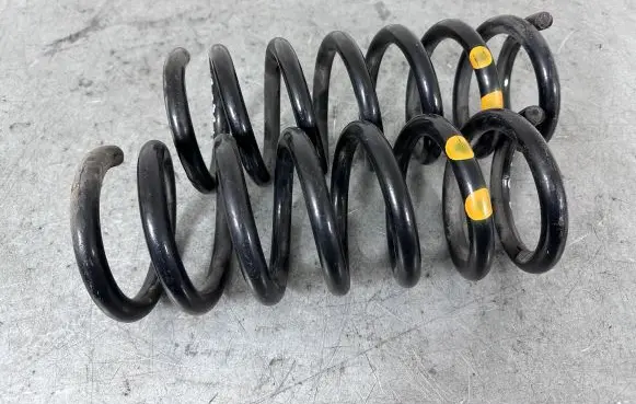 Ford Mondeo MK V Rear coil spring DG9C5560KEC