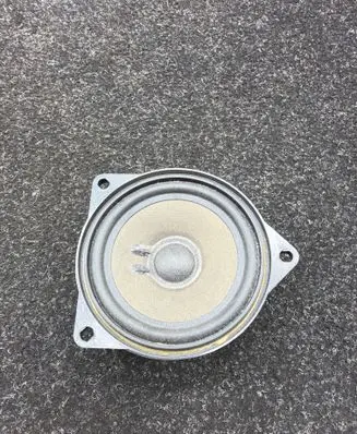 BMW 5 G30 G31 G38 Subwoofer speaker 192529 9395859 90010005308