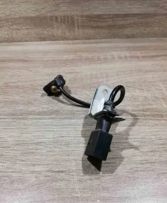 Volkswagen PASSAT B5.5 Air pressure sensor 0281002177