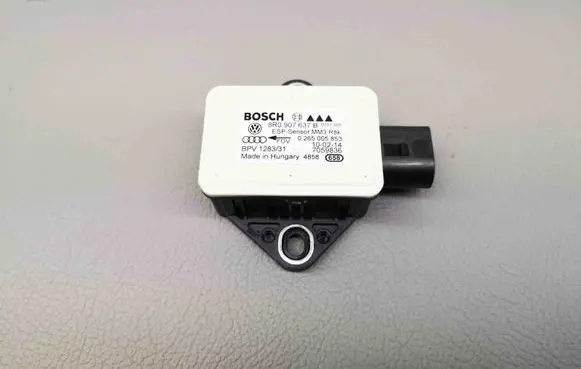 Audi A5 8T 8F Other devices 8R0907637B