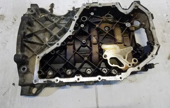 Audi A4 S4 B8 8K Oil sump 