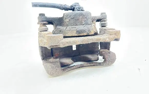 Nissan Qashqai Front brake caliper