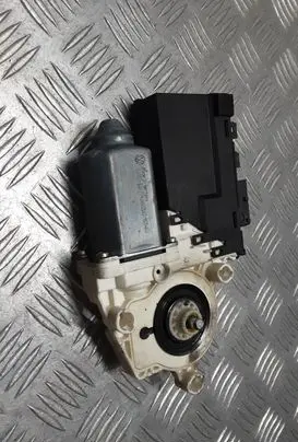 Lancia Phedra Front door window regulator motor 1488740080