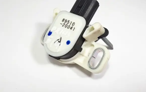Toyota Prius (XW30) Brake pedal sensor switch 8951020041