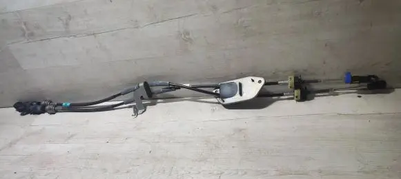 Toyota C-HR I Gear shift cable linkage 33820F4010C 00041780