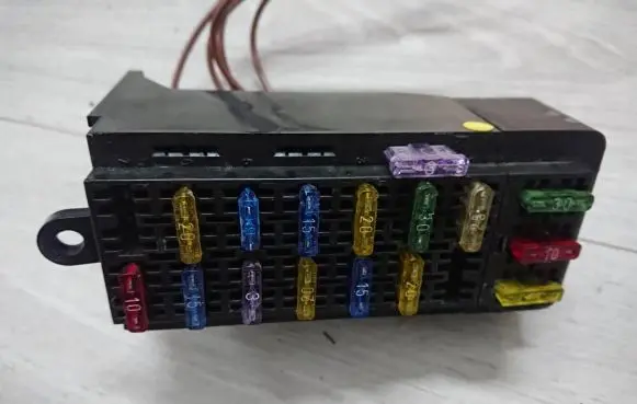 Jaguar XJ X40 Fuse box set DBC3398 51030035B C0DE170