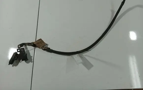 Alfa Romeo 147 Positive cable (battery)