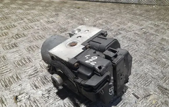 Audi A4 S4 B5 8D ABS Pump 8e0614111AB 0265216559