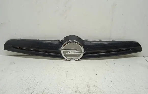Opel Combo D Front bumper upper radiator grill 735539395