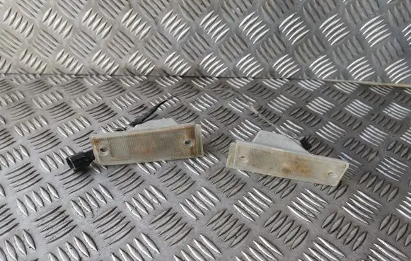 KIA Carnival Number plate light