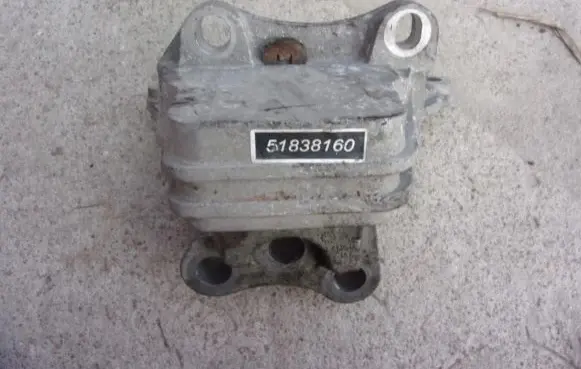 Fiat Bravo Engine mount vacuum valve 51838160