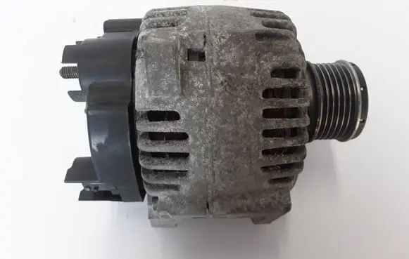 Renault Kangoo II Generator/alternator 8200772726