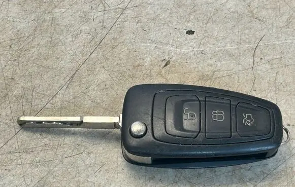 Ford Mondeo MK V Ignition key/card AM5A220B08GA AM5A22053CC