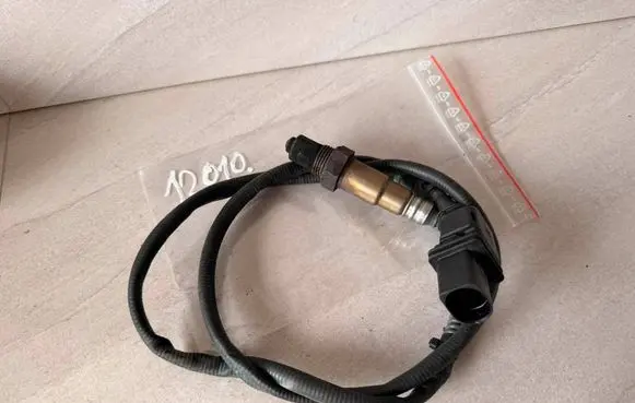 Jaguar XF X250 Lambda probe sensor 9X2Q9D375AA