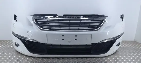 Peugeot 308 Front bumper