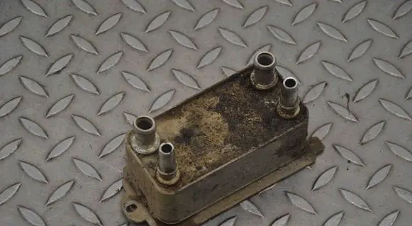 Jaguar XJ X351 Gearbox / Transmission oil cooler AW837A095AA