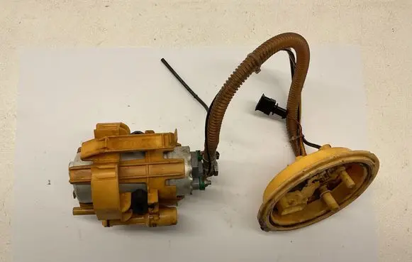 BMW 7 E65 E66 Fuel level sensor 290802000
