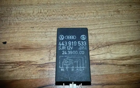 Audi A4 S4 B5 8D Other relay 443919533 24390000