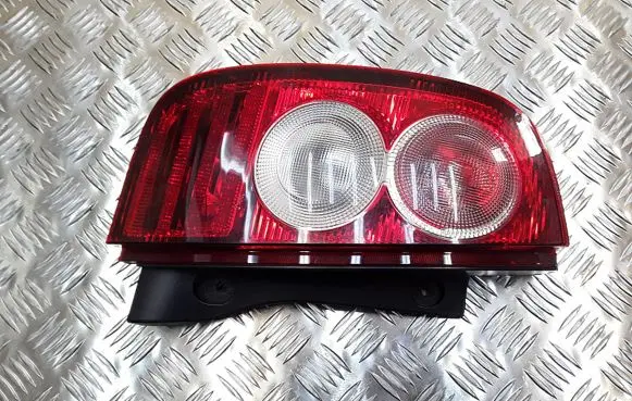 Nissan Micra C+C Rear/tail lights