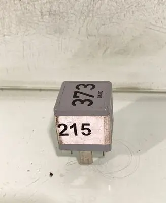 Audi A4 S4 B7 8E 8H Other relay 8d0951253a