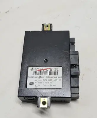 Tailgate/trunk control unit/module