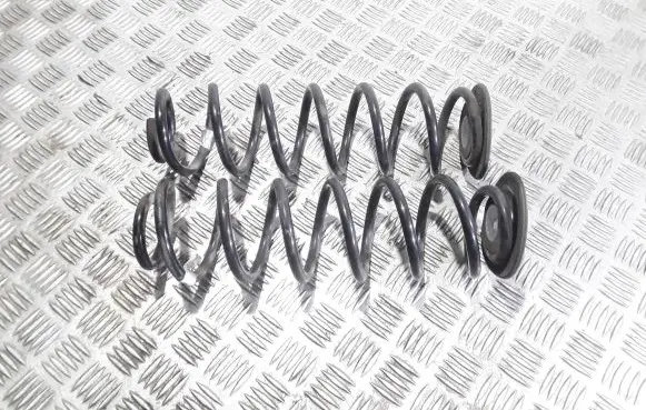Volkswagen Golf VII Rear coil spring 5Q0511115 5Q0511115JS 5Q0512149A