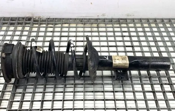 Skoda Kamiq Front shock absorber/damper 2Q0413031DS