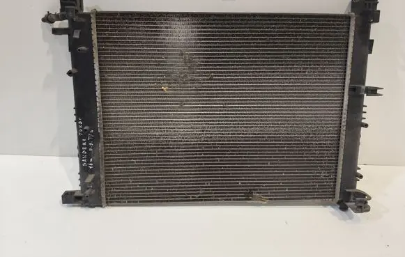 Dacia Sandero II Coolant radiator 21410B68DD 1607010427 214104684R