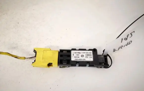 Volkswagen Phaeton Airbag deployment crash/impact sensor 4b0959643c