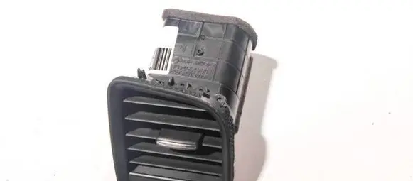 Mazda CX-5 Dash center air vent grill kd4564730 k3006