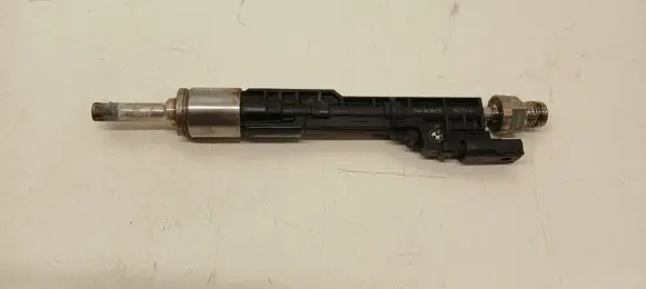 BMW 5 G30 G31 G38 Fuel injector 13648638255 8638255 10213541