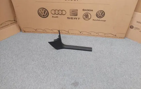 Audi Q3 8U Front sill trim cover 8U1867272