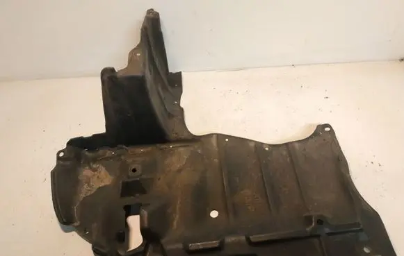 Engine splash shield/under tray