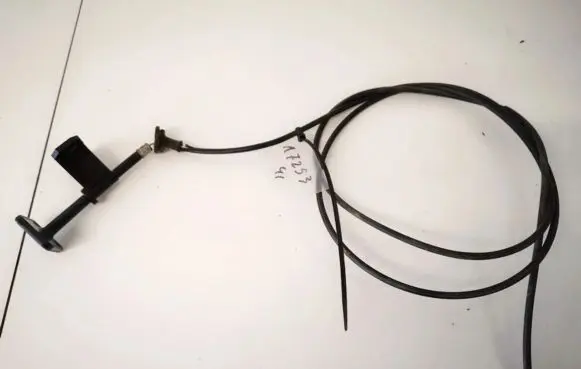 Honda HR-V Engine bonnet (hood) release handle