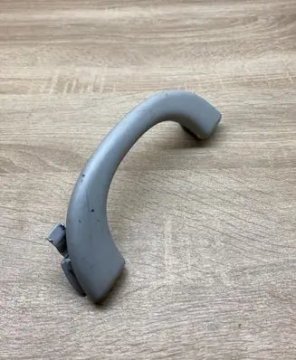 Mercedes-Benz E W211 Front interior roof grab handle A2118100051