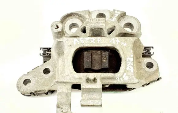 Opel Astra K Gearbox mount 39070281 538D166182