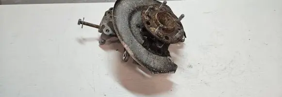 Chrysler Pacifica Rear wheel hub 016AB R11