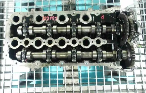 Land Rover Range Rover L322 Engine head PM6H4Q6090CB IMPRK1297083
