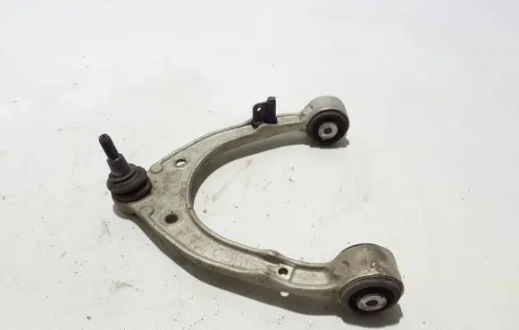 Volkswagen Touareg II Front lower control arm/wishbone 7P0407021