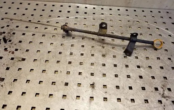 Toyota Yaris Oil level dip stick 