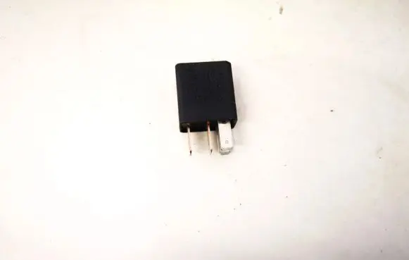 Fiat Doblo Other relay 46520421 702.30