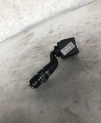 Jaguar XF X250 Wiper speed switch 8W8317A553A