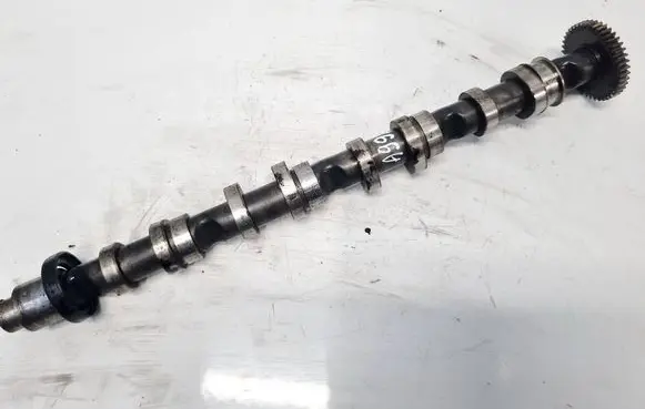 Volkswagen Golf VI Camshaft 03L115