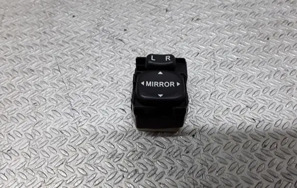 Toyota Corolla E120 E130 Wing mirror switch