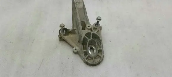 Mini Cooper Countryman R60 Gearbox mounting bracket 6872019