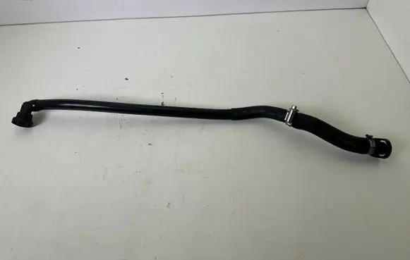 Land Rover Discovery 4 - LR4 Breather/breather pipe/hose 9W839K617AC
