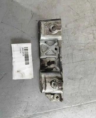 Jaguar XF X250 Fuel Injector clamp holder JDE10715