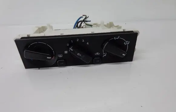 Mitsubishi Pajero Pinin Interior fan control switch MR500784