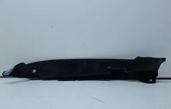 Honda Civic Fender end trim 74105SNAA000